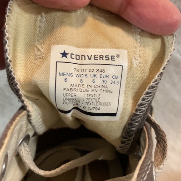 Grey Converse Chuck Taylor low tops - Picture 5 of 5